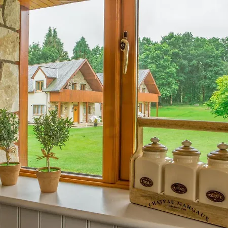 Cabra Castle Hotel 4*