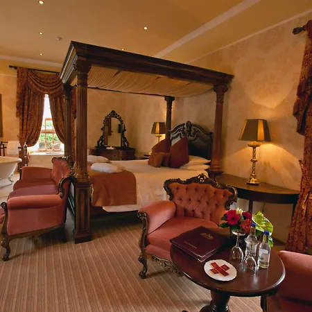 Cabra Castle 4*