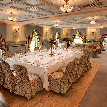 Hotel Cabra Castle