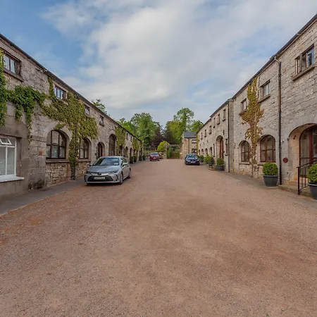 Cabra Castle Hotel 4*