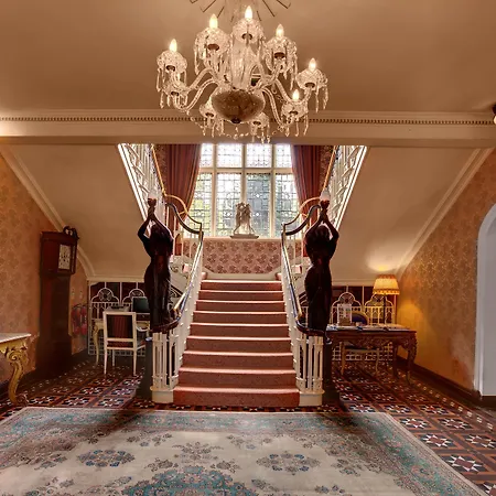 Hotel Cabra Castle