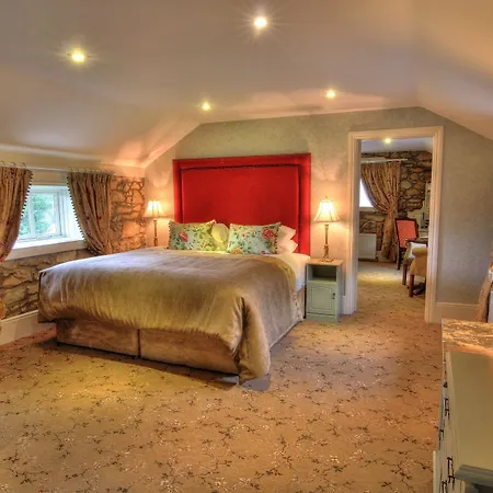 Hotel Cabra Castle