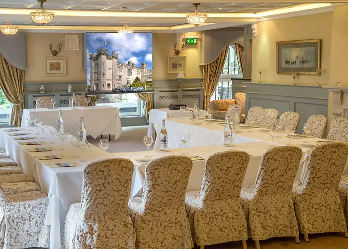 Cabra Castle Отель