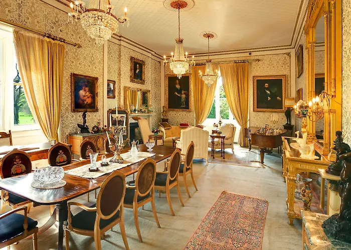 Cabra Castle 4*