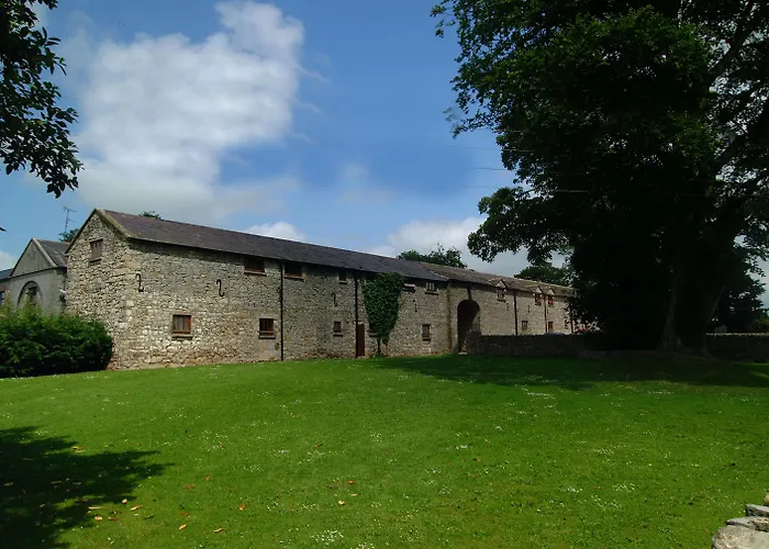 Cabra Castle Отель